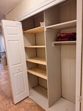 563 Prospect Ave, Unit Garden Studio Apartment in Brooklyn, NY - Building Photo - Building Photo