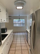 1921 Drexel Dr in Davis, CA - Building Photo - Building Photo