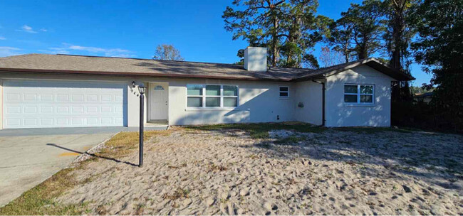 944 Galaxy Ave in Sebring, FL - Building Photo - Building Photo