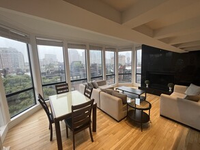 113 Beacon St, Unit PH in Boston, MA - Building Photo - Building Photo