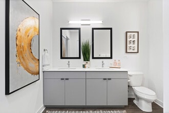 The Residences at Sawmill Station in Morton Grove, IL - Foto de edificio - Building Photo