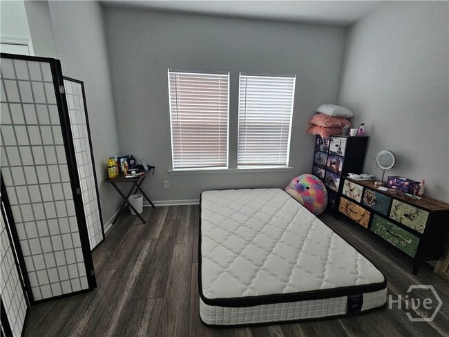 property at 730 Blue Moon Xing