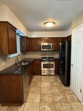7405 Ceylon Ct in Austin, TX - Building Photo - Building Photo