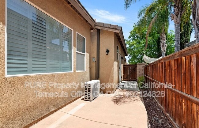 32705 Safflower St in Winchester, CA - Building Photo - Building Photo