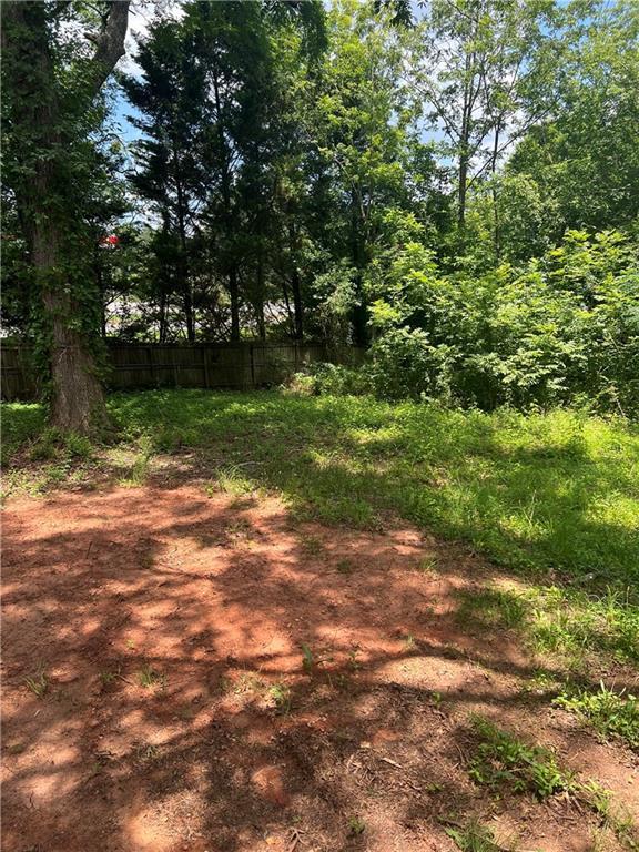 10591 Flat Shoals Rd in Covington, GA - Building Photo - Building Photo