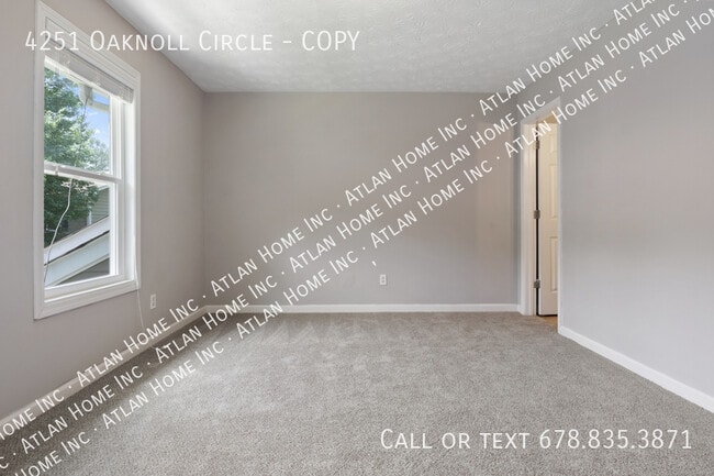 4251 Oaknoll Cir in Duluth, GA - Building Photo - Building Photo