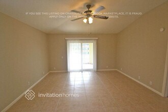 3042 Bellflower Way in Lakeland, FL - Building Photo - Building Photo