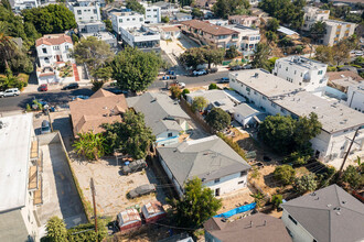 241 N Park View St in Los Angeles, CA - Building Photo - Building Photo