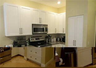 9748 NW 1st Mnr in Coral Springs, FL - Foto de edificio - Building Photo