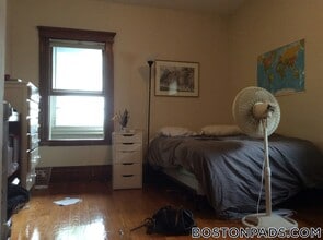 258 Boston Ave, Unit 2 in Medford, MA - Building Photo - Building Photo