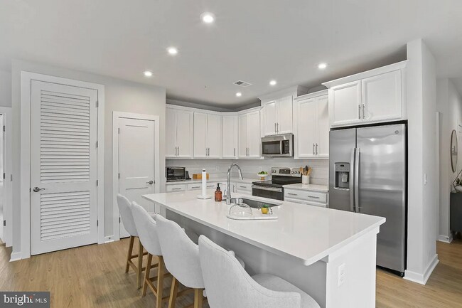 1675 Bandit Loop in Reston, VA - Building Photo - Building Photo