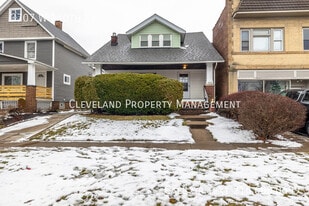 3707 W 140th St in Cleveland, OH - Building Photo
