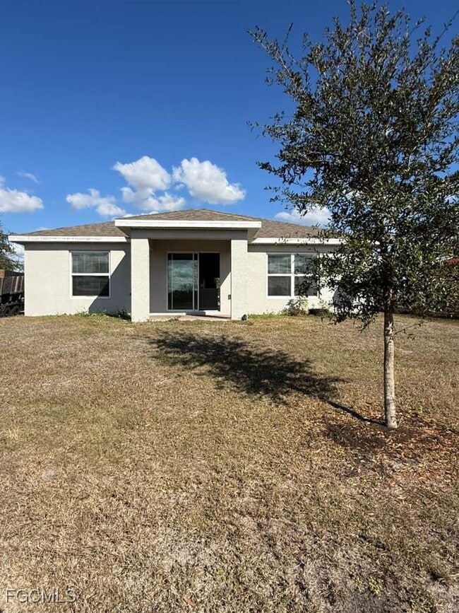 property at 3003 Lady Ln