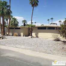 2260 E Terry Ln in Palm Springs, CA - Building Photo - Building Photo