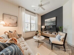 15155 Ollie Dr, Unit Eden in Charlotte, NC - Building Photo - Building Photo