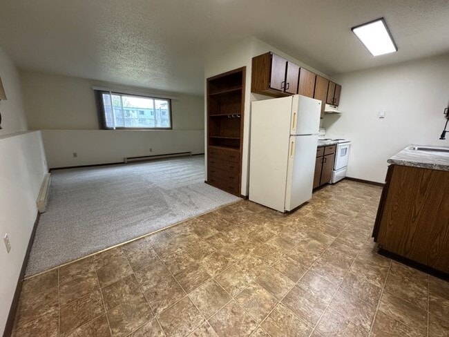 property at 3403 2nd St N