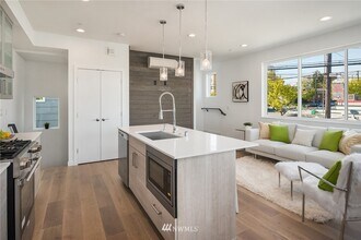 1485 NW 73rd St in Seattle, WA - Building Photo - Building Photo