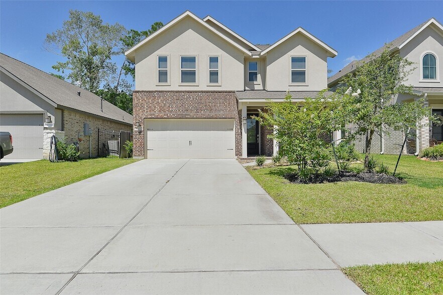 4261 Waterlily Spg Wy in Porter, TX - Building Photo