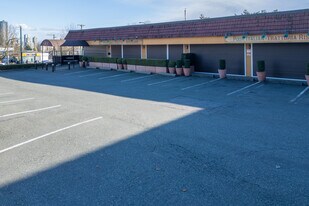 3282-3296 1st Av E in Vancouver, BC - Building Photo