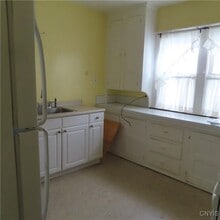 105 Twin Hills Dr, Unit 7 in Syracuse, NY - Building Photo - Building Photo