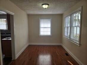 1006 Holden St in Augusta, GA - Building Photo - Building Photo