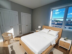 4812 W Montrose Ave in Chicago, IL - Building Photo - Building Photo