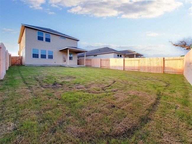 property at 120 Longmount Cv