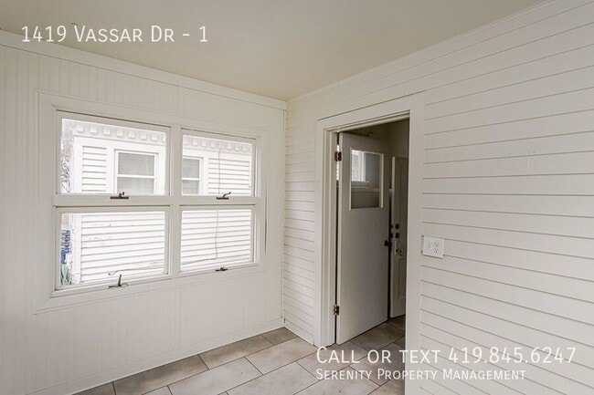 1419 Vassar Dr in Toledo, OH - Building Photo - Building Photo