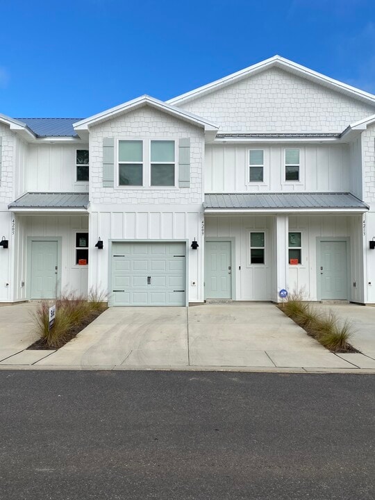 4209 Lost Bay Dr in Orange Beach, AL - Building Photo