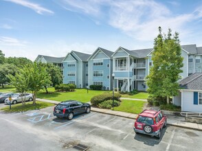 100 St George Blvd-Unit -902 in Savannah, GA - Building Photo - Building Photo