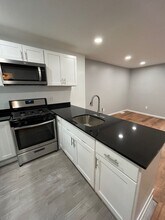 156 South St-Unit -Unit 3 in Newburgh, NY - Building Photo - Building Photo