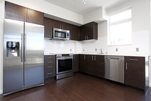 Lyric in Walnut Creek, CA - Building Photo