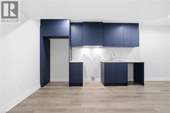 7497 Marvel Dr in Niagara Falls, ON - Building Photo - Building Photo