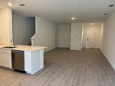 6895 Gable Grv Ave in Jacksonville, FL - Building Photo - Building Photo