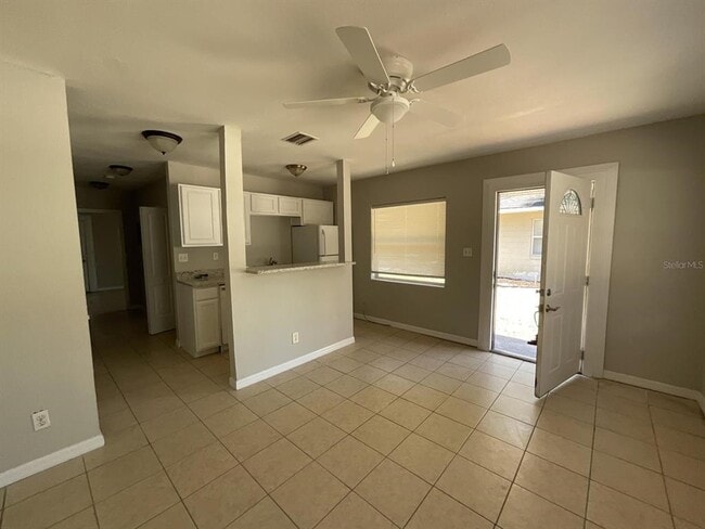 2218 S Park Ave in Sanford, FL - Building Photo - Building Photo