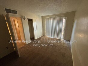 2838 N Sparkman Blvd in Tucson, AZ - Building Photo - Building Photo