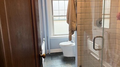 120 Riverway, Unit 2 in Boston, MA - Building Photo - Building Photo