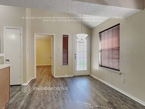 6736 Driffield Cir E in North Richland Hills, TX - Building Photo - Building Photo