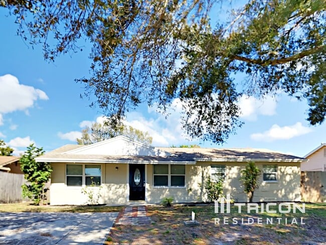 8495 91st Terrace in Seminole, FL - Building Photo - Building Photo