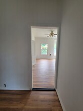 908 15th St-Unit -2 in Bremerton, WA - Building Photo - Building Photo