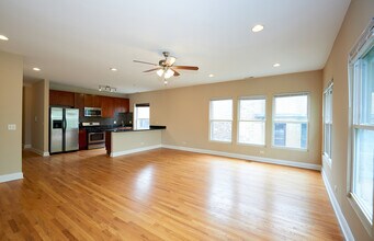 1609 W Farwell Ave in Chicago, IL - Building Photo - Building Photo