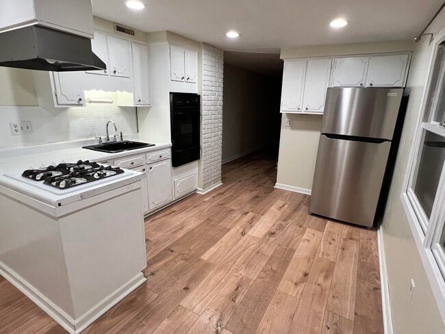 property at 4905 W National Ave