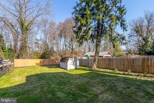 512 Broadway in Westville, NJ - Building Photo