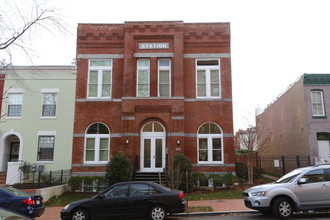 525 9th St NE in Washington, DC - Building Photo - Building Photo