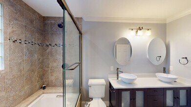 2140 Shenandoah Ave in Charlotte, NC - Building Photo - Building Photo