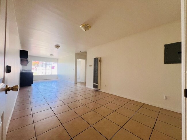property at 1315 S Catalina St