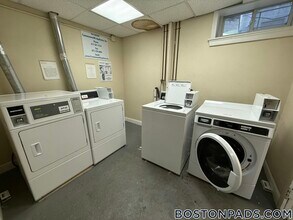 1253 Beacon St in Brookline, MA - Building Photo - Building Photo