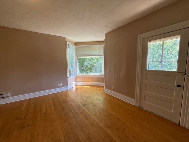 719 Edmund Ave W in St. Paul, MN - Building Photo - Building Photo