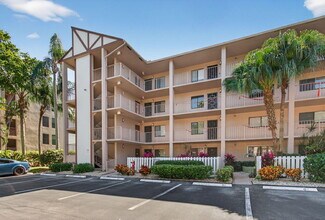 7340 Amberly Ln in Delray Beach, FL - Building Photo - Building Photo