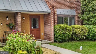 113 Talgrath Ct in Exton, PA - Building Photo